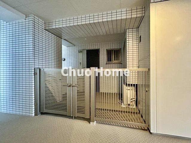 プライバシー性の高い専用ポーチ
