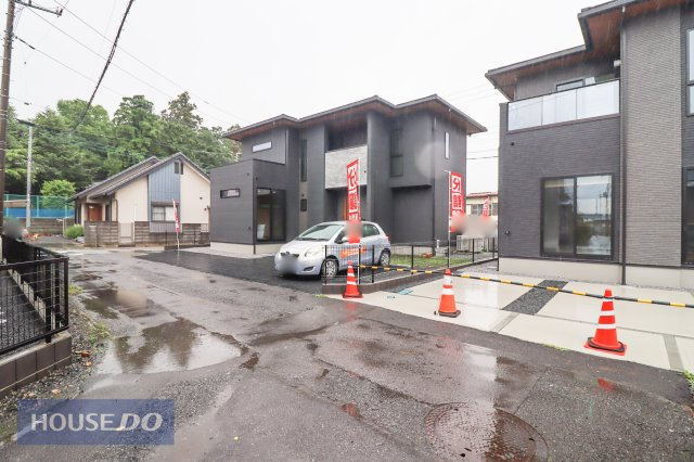【前面道路】周辺環境は大切な要素。道幅や駐車など、ご確認ください。