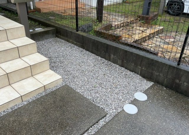 敷地面積125.39平米のゆとりある敷地には、ちょっとしたガーデニングや家庭菜園も楽しめるお庭スペースがあります。お隣との間隔も確保されており、プライバシーを守りながら日当たりと風通しを確保します。
