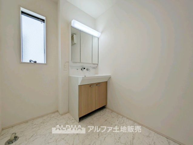 独立洗面化粧台付き