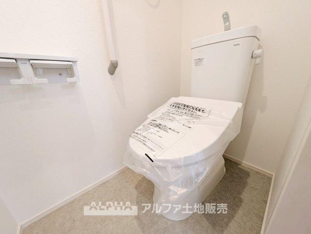 ゆったりとした空間のトイレです