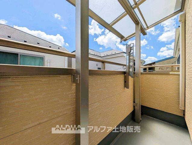広々としたバルコニーです