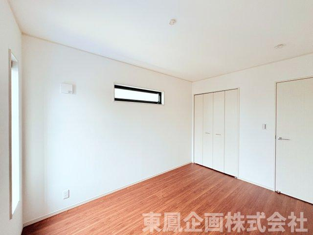 光が心地よく差し込む子供部屋