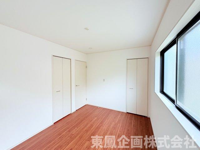 2階6帖洋室