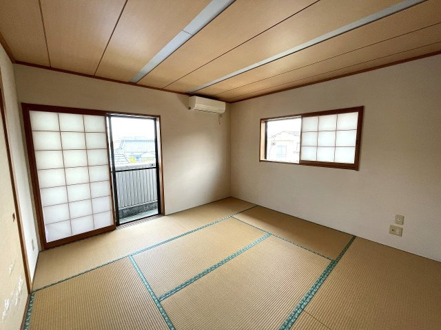 2階8帖の和室！
