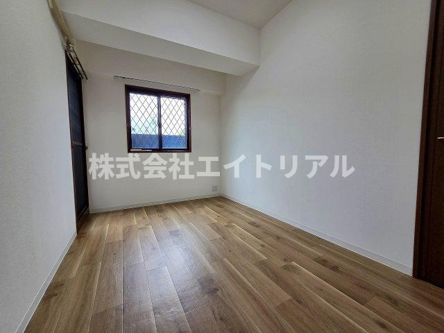 洋室　南5.3帖