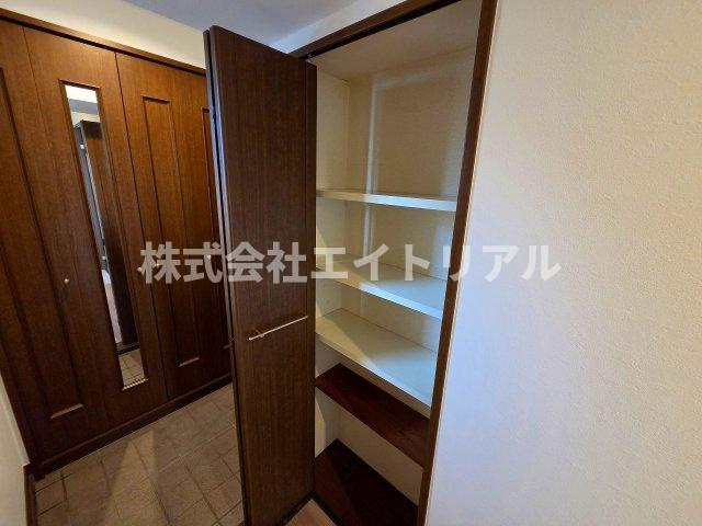 廊下収納