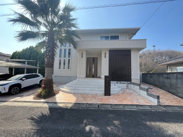 外観：333000053389