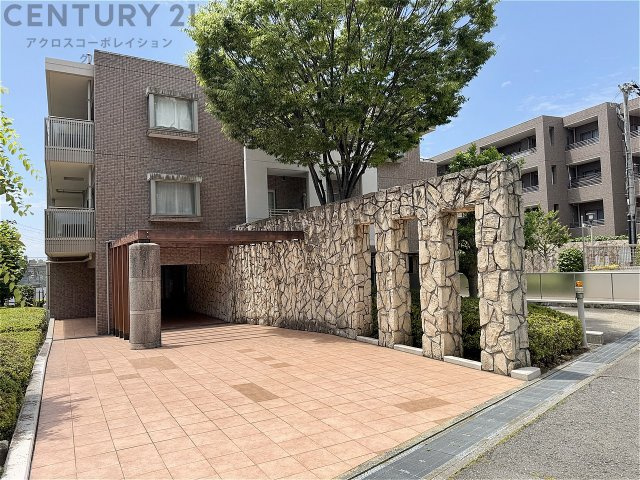 RC造3階建