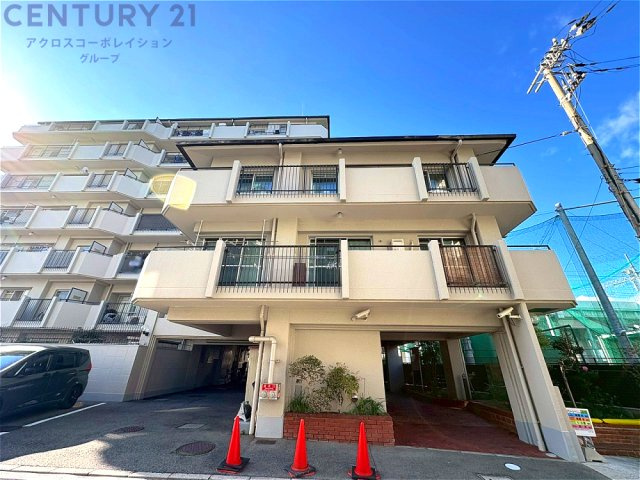 外観：328000597001