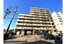 ライオンズマンション一宮九品町の外観