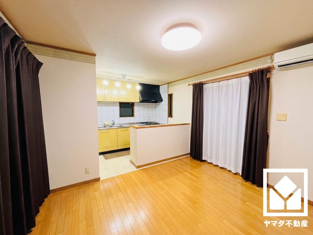 ※本画像は空室時の写真を加工し、家具・小物等を撤去したイメージです。　実際の仕様とは異なる場合がございます。