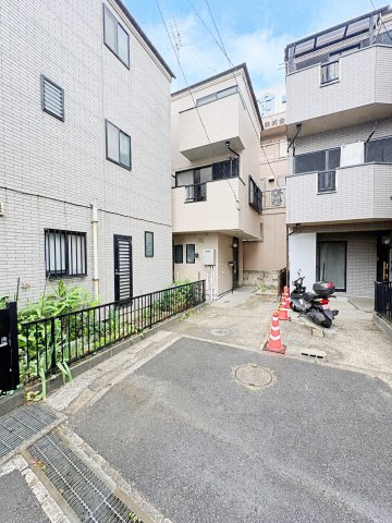 ◆住宅ローンのご相談や周辺環境のご案内も含め、ローンに詳しい、地元に詳しいスタッフがお出迎えさせていただきます。お気軽にご相談ください。