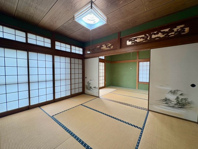 落ち着きのある和室