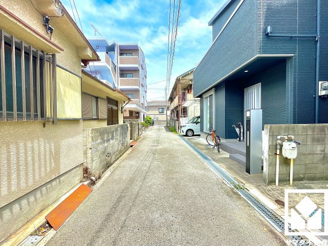 「武庫庄小学校」まで徒歩7分。低学年のお子様の通学にも無理のない距離です。