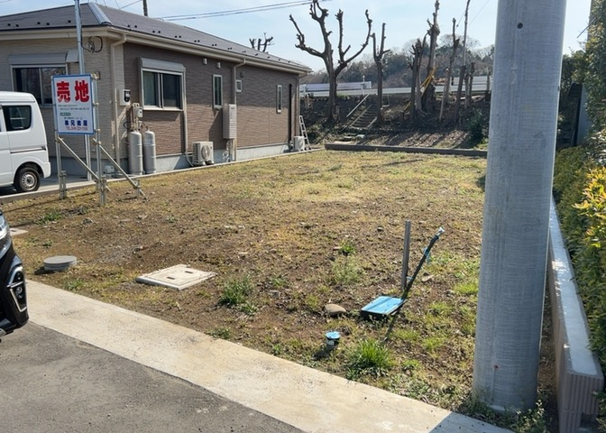 土地探しをしていると都市計画区域という言葉を目にすると思います。法律によって、都道府県知事や国土交通大臣が指定するエリアのことを指しており、都市計画区域は市街化区域と市街化調整区域に分けられています。