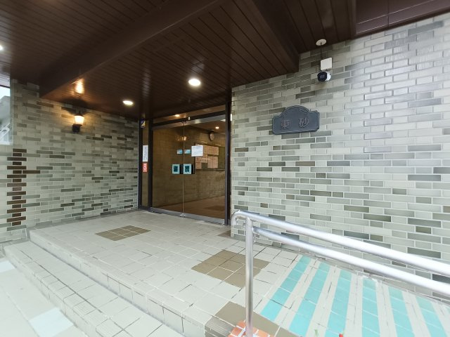 【エントランス】