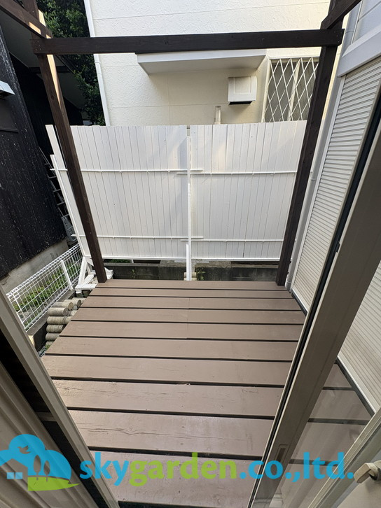 ウッドデッキ