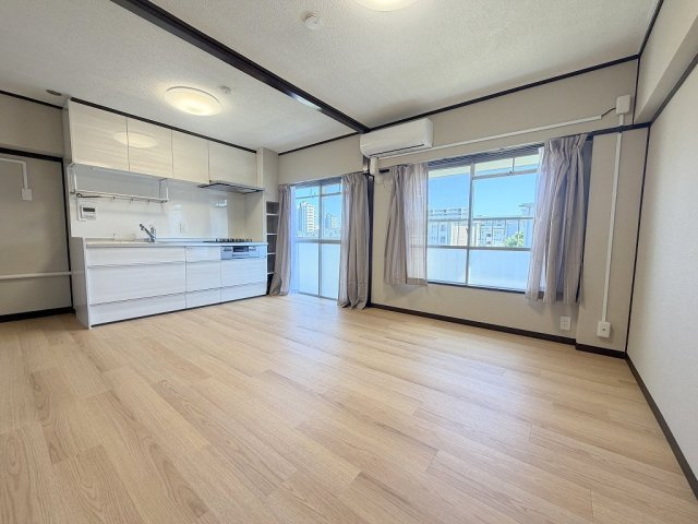 室内リフォーム済みで大変キレイです