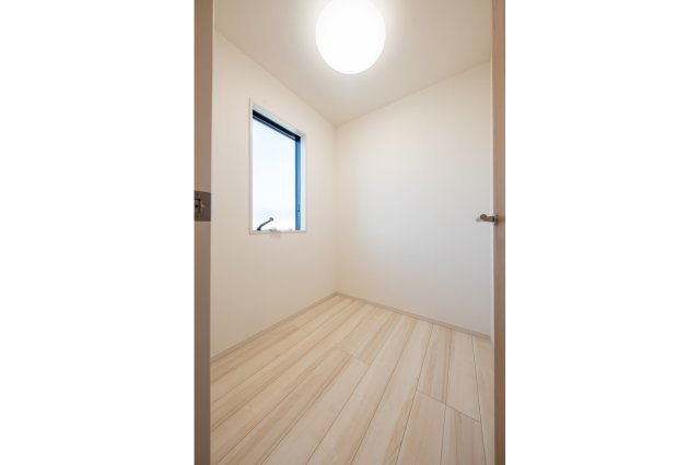 リモート部屋や、趣味のお部屋にどうぞ