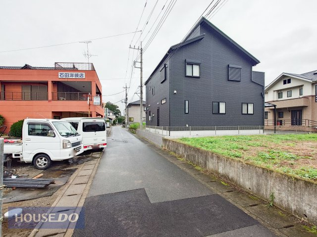 【前面道路】道の広さ・日当たりなど、ご確認ください。