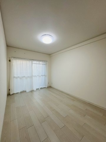 洋室（約6.0帖）