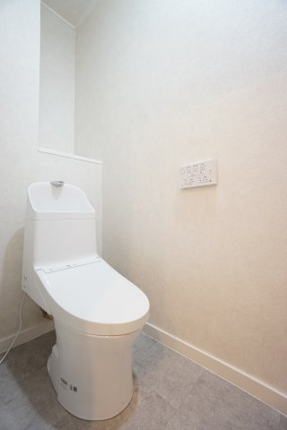 トイレも交換済み♪