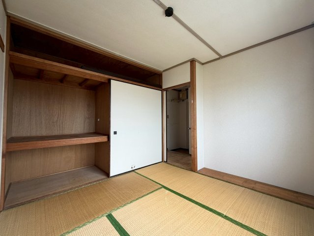 北側和室　