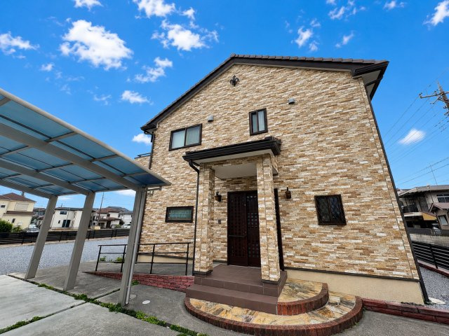 富士住建施工の注文住宅！厳選された大工によるハイグレード仕様、TV付き1.5坪ユニットバス！