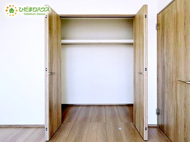 クローゼットタイプの収納は荷物がどこにあるかすぐに見つかります！