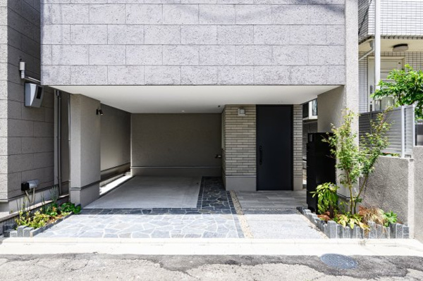 【目黒区洗足1丁目 新築戸建の駐車場】