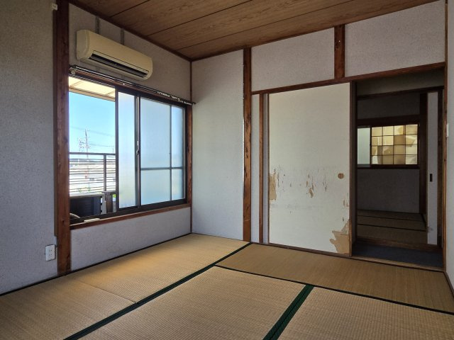 明るい和室です