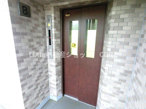 【相武台西パーク・ホームズの共用部分】