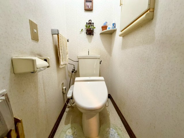 おトイレ部分になります♪