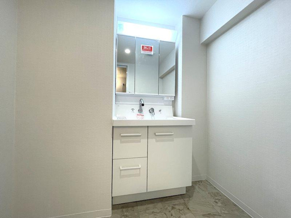 香里ヶ丘グランドハイツの独立洗面台