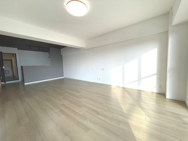 香里ヶ丘グランドハイツの居間