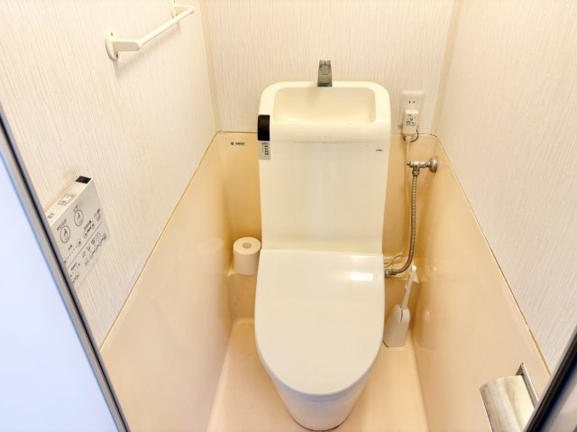 冬でも暖かい便座で冷え知らず！洗浄機能で衛生的♪2013年新調済み！