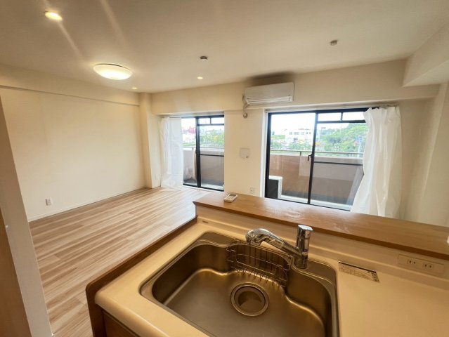☆Living　Room☆約15帖　カウンターキッチンで使い勝手良好♪