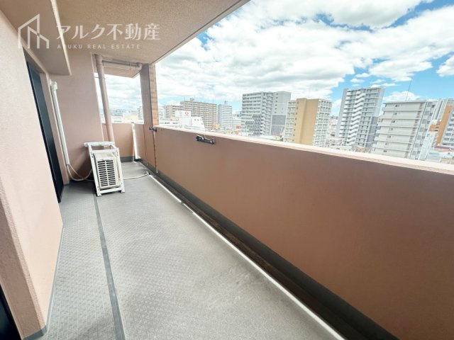 南東向きにつき陽当たり良好！