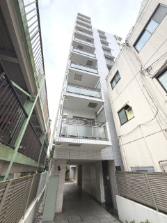 物件の陽当りや通風・仕様設備やお部屋の大きさの比較、などの情報が現地にはたくさんあります。　