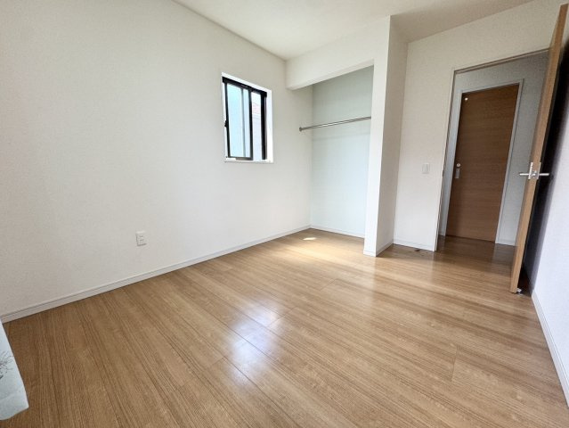 きれいな洋室です