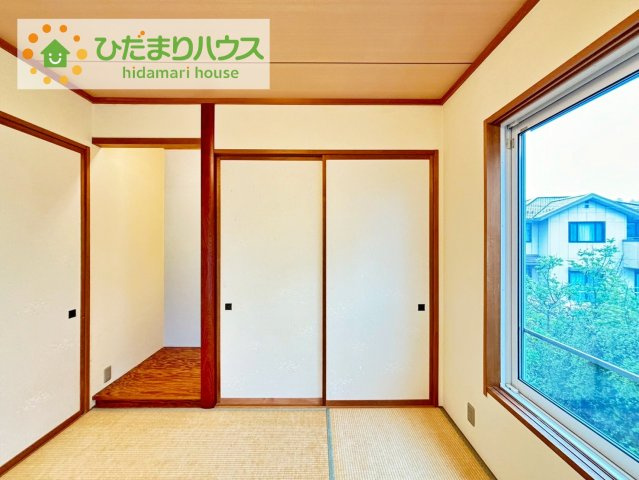 和室は横開き収納！　しまった物の出し入れも楽々です(^^)