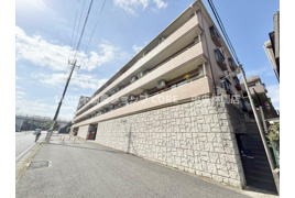 コスモつきみ野の外観