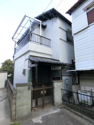 外観：327002266134