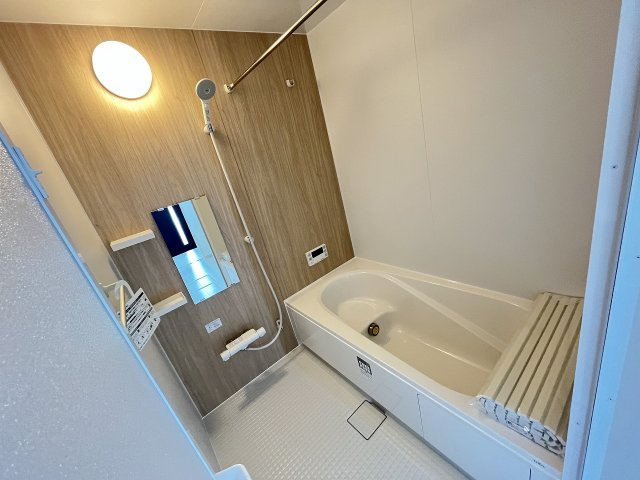 施工例。浴室です。施工例は完成時と異なる場合があります。