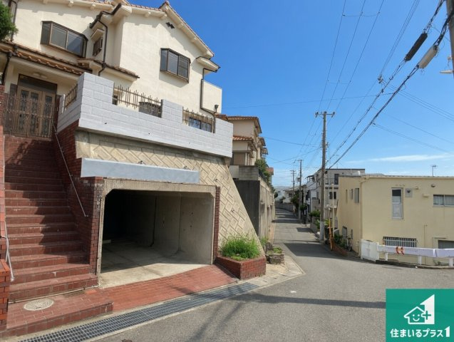 車通りの少ない前面道路！お子様がいらっしゃるご家族でも安心！