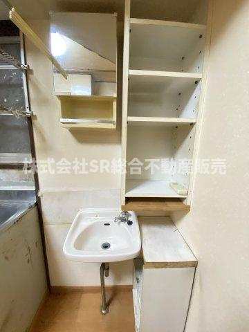 コンパクトで使いやすい洗面所