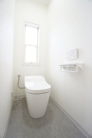 タンクレストイレ交換済みです！