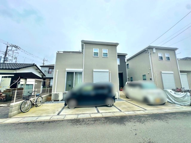 ■2023年8月築！　■南道路面・カースペース2台可！　■浴室乾燥機付き・全居室収納！　■松伏小学校徒歩8分(600ｍ)・松伏中学校徒歩18分(1400ｍ)