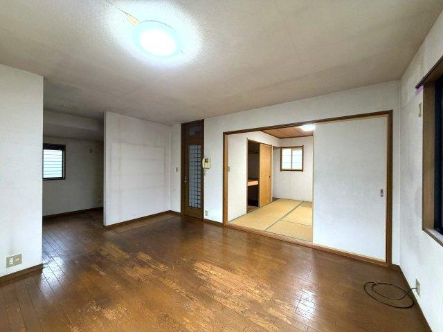 家族と過ごす時間を大切にしたい方にちょうどいいゆとりある住空間です。　